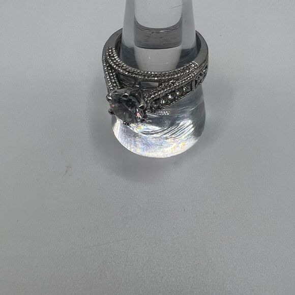 Size 9 Silver Tone and CZ Ring Engagement Wedding Ring - Picture 6 of 10